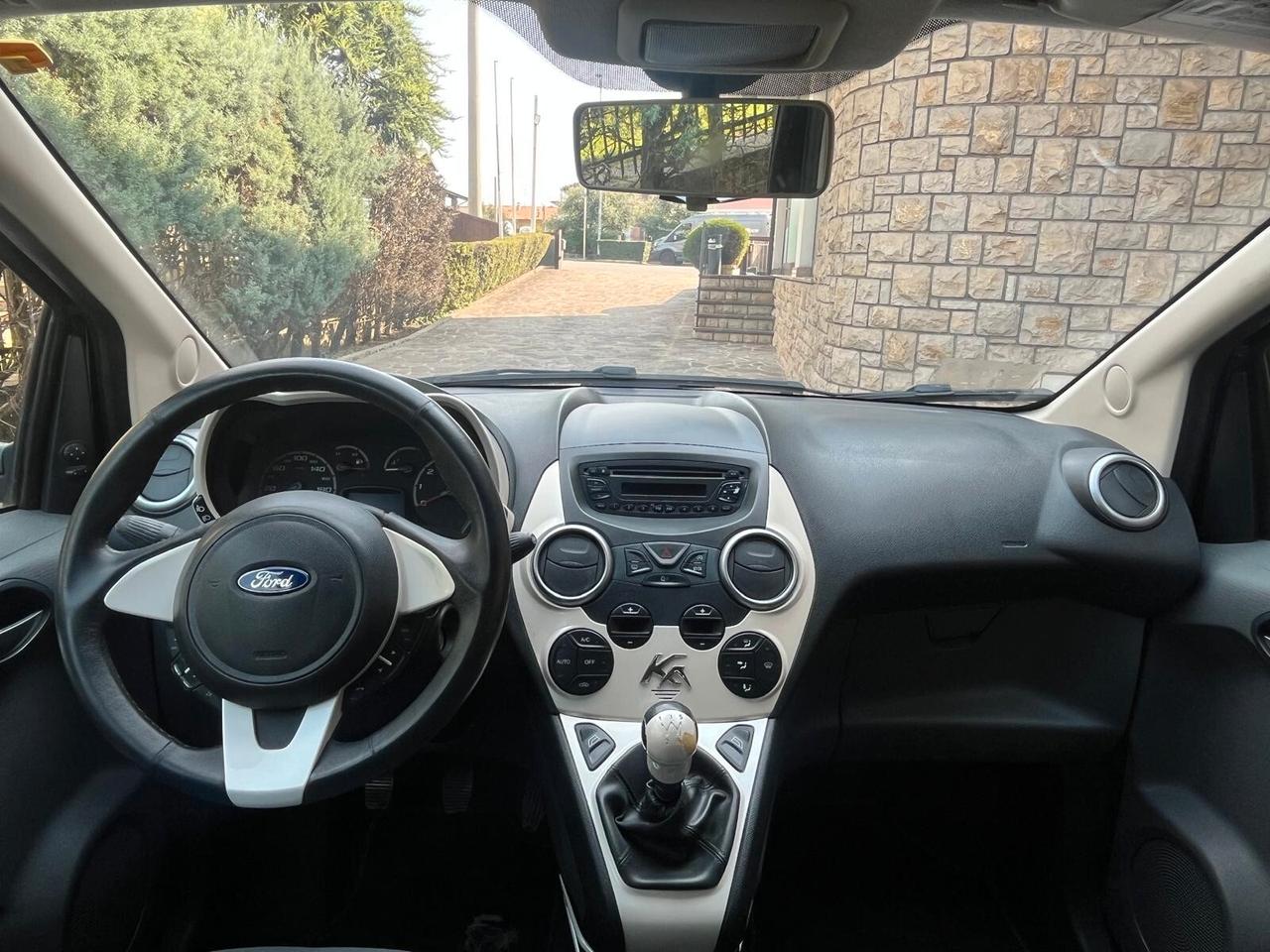Ford Ka Ka+ 1.2 8V 69CV Titanium