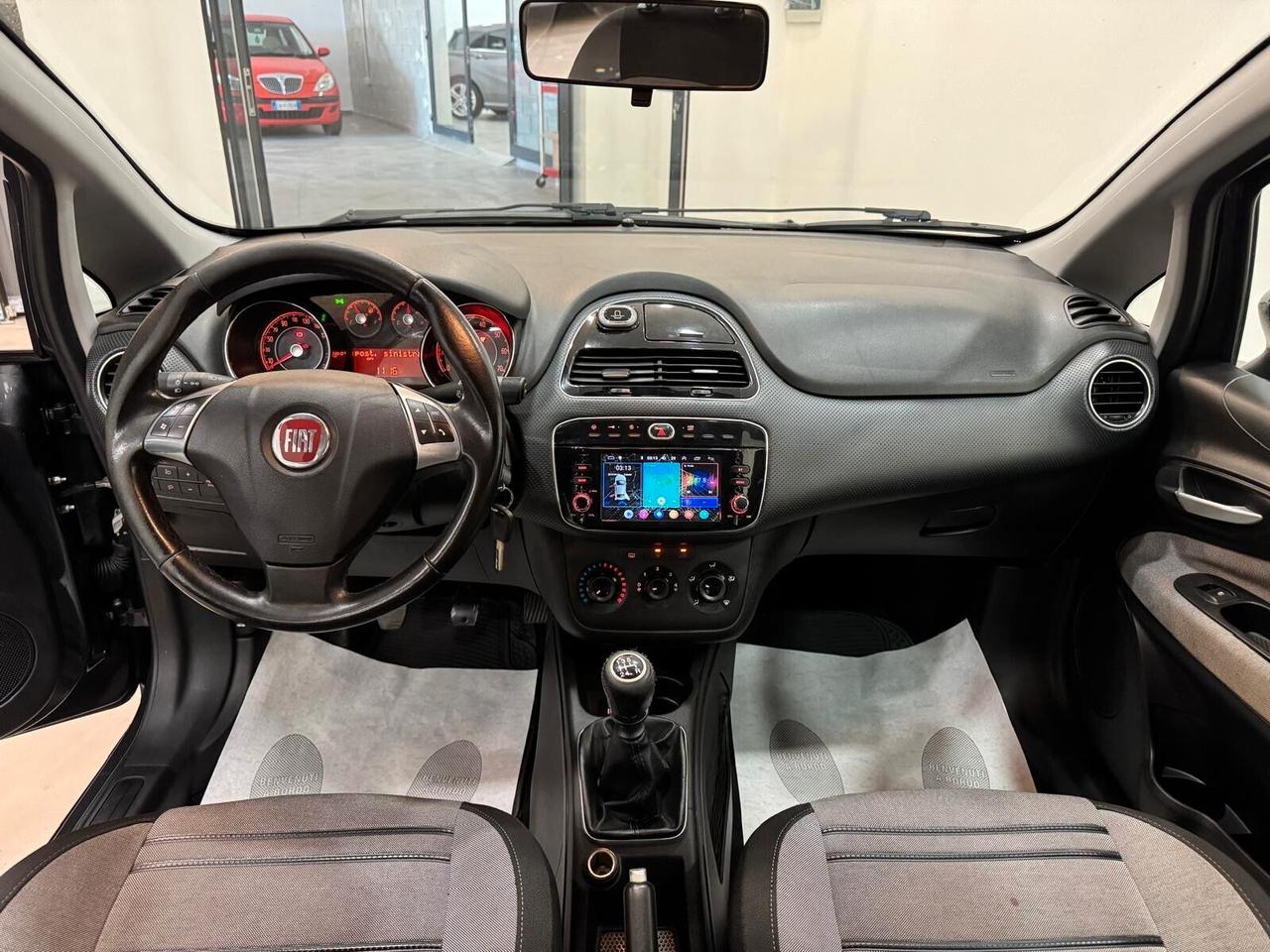 Fiat Punto Evo Punto Evo RETRO CAMERA,NAVI, BLUETH