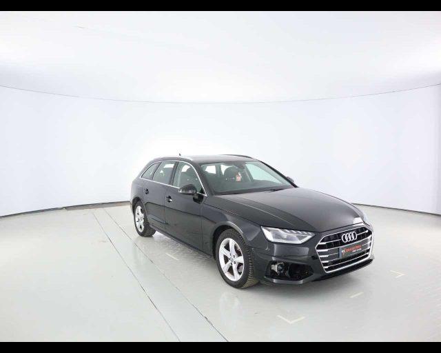 AUDI A4 Avant 35 TDI/163 CV S tronic