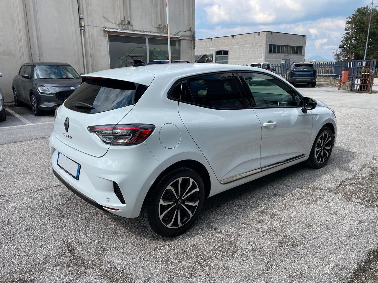 Renault Clio TCe 90 CV 5 porte Techno