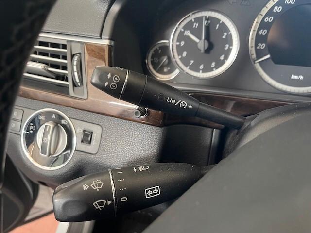 Mercedes-benz E 200 CGI BlueEFFICIENCY Elegance