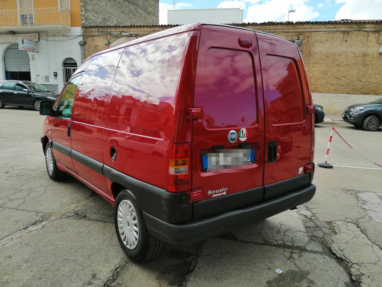 Fiat Scudo 2.0 JTD/109 Furgone Lusso 900kg