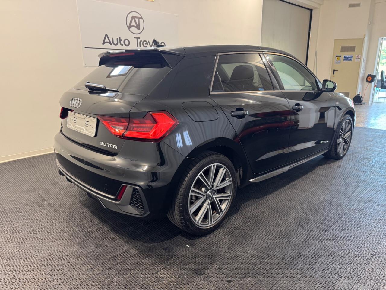 Audi A1 SPB 30 TFSI S line edition