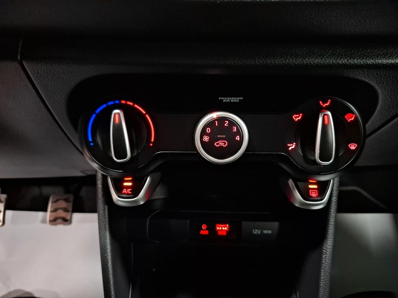 Kia Picanto 1.0 X Line Neopatentati