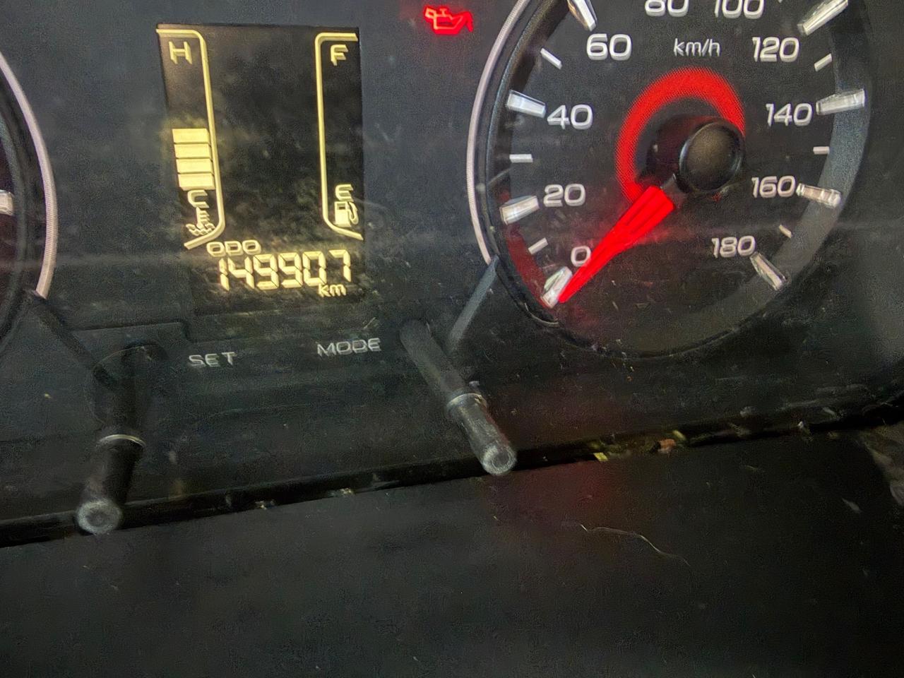 Mahindra KUV100 1.2 VVT K6+