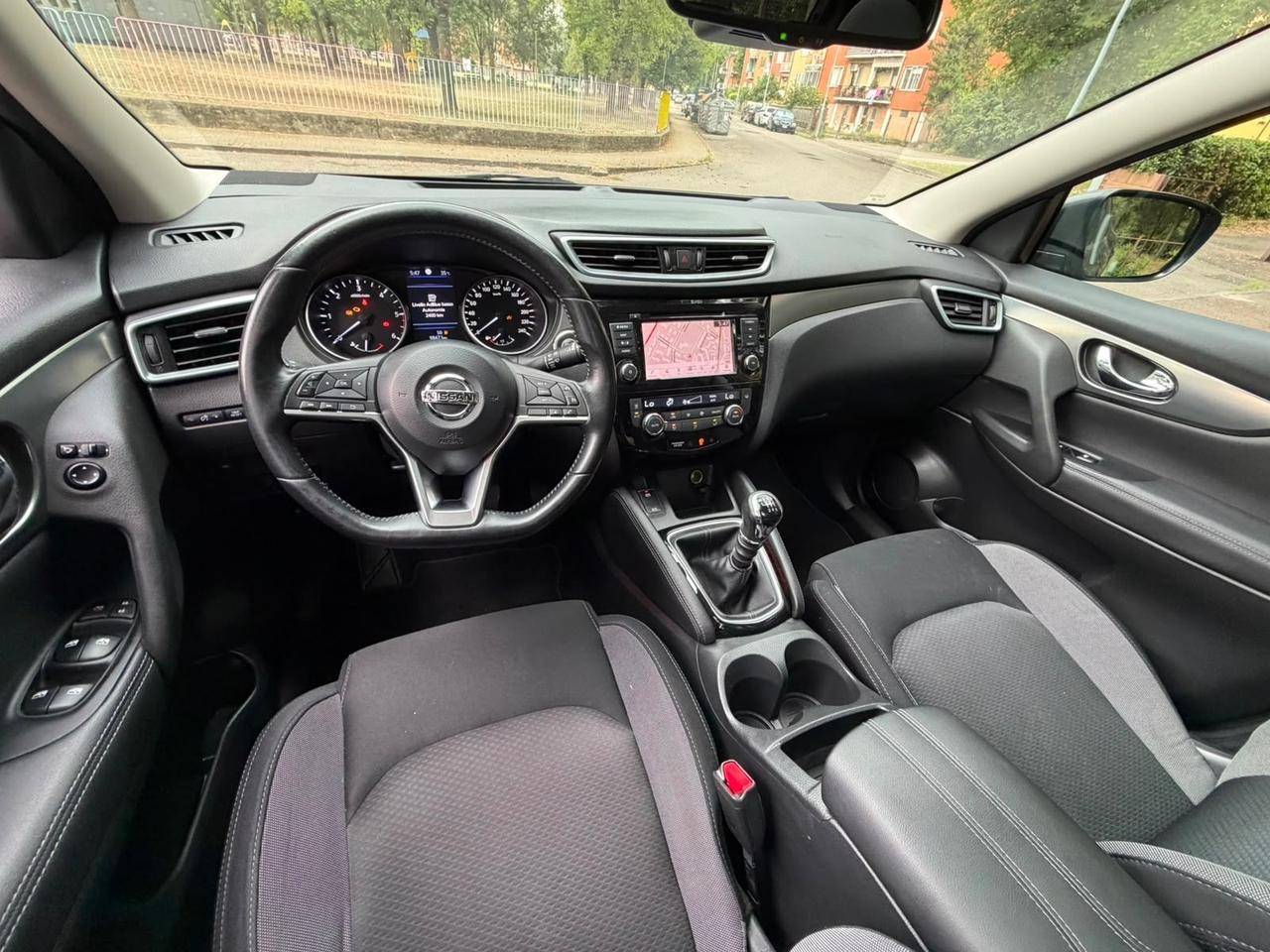 Nissan Qashqai 1.5 dCi N-Connecta