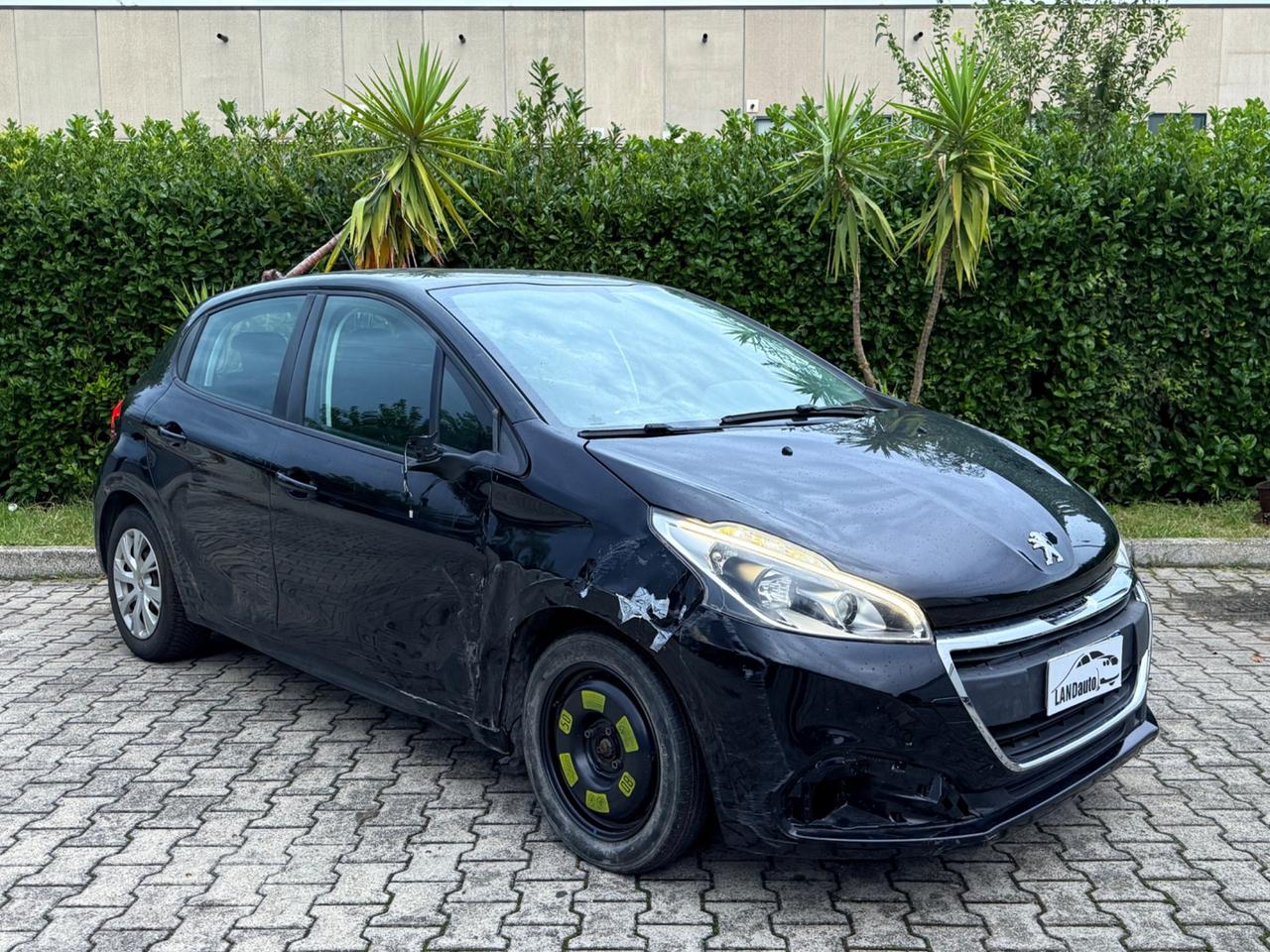Peugeot 208 BlueHDi 75CV EURO6B INCIDENTATA