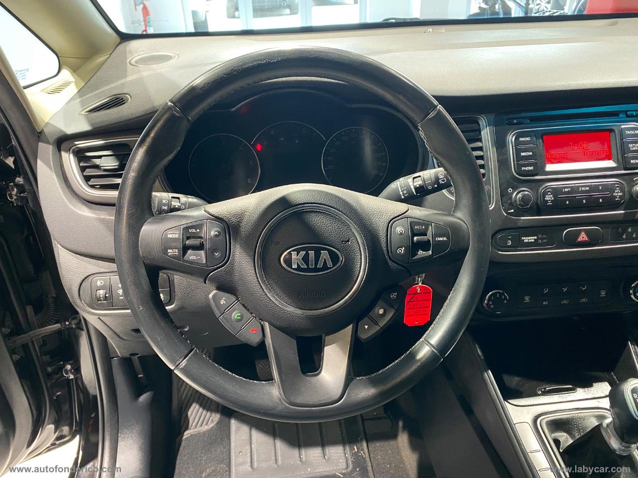 KIA Carens 1.7 DIESEL 7 POSTI
