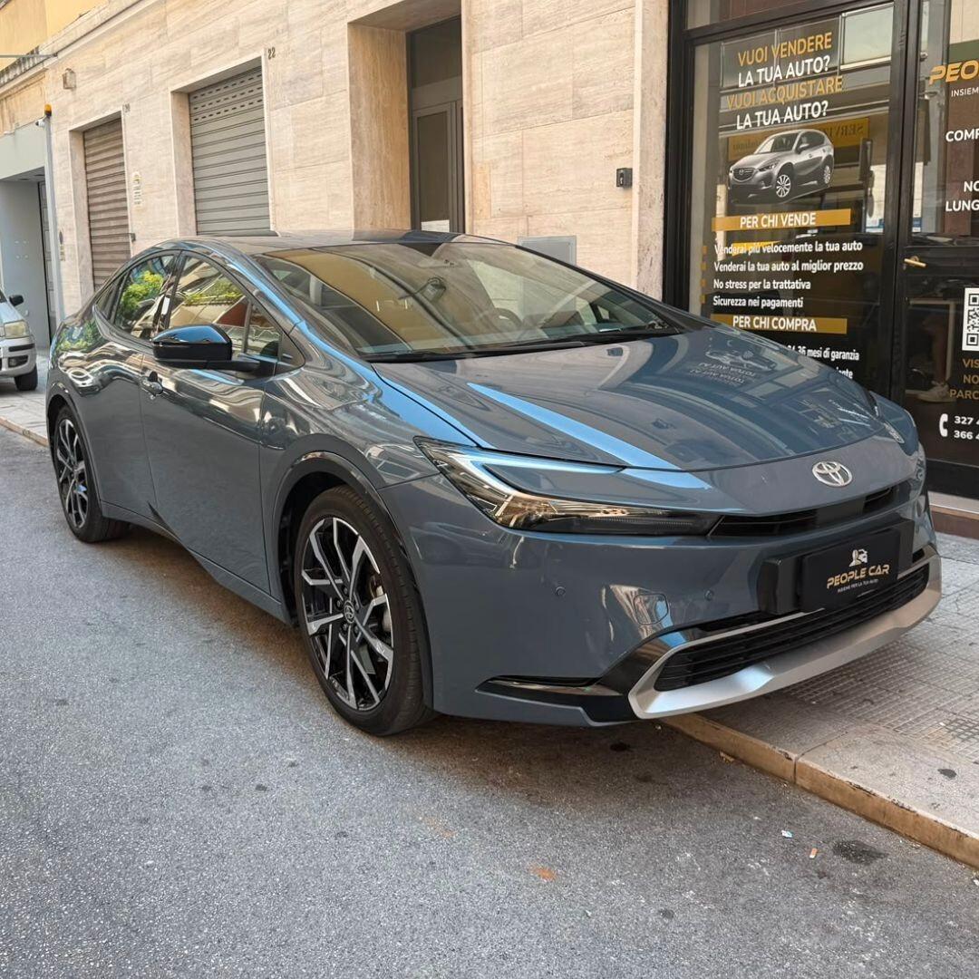 Toyota Prius 2.0 Plug-in Hybrid Lounge - 111KW