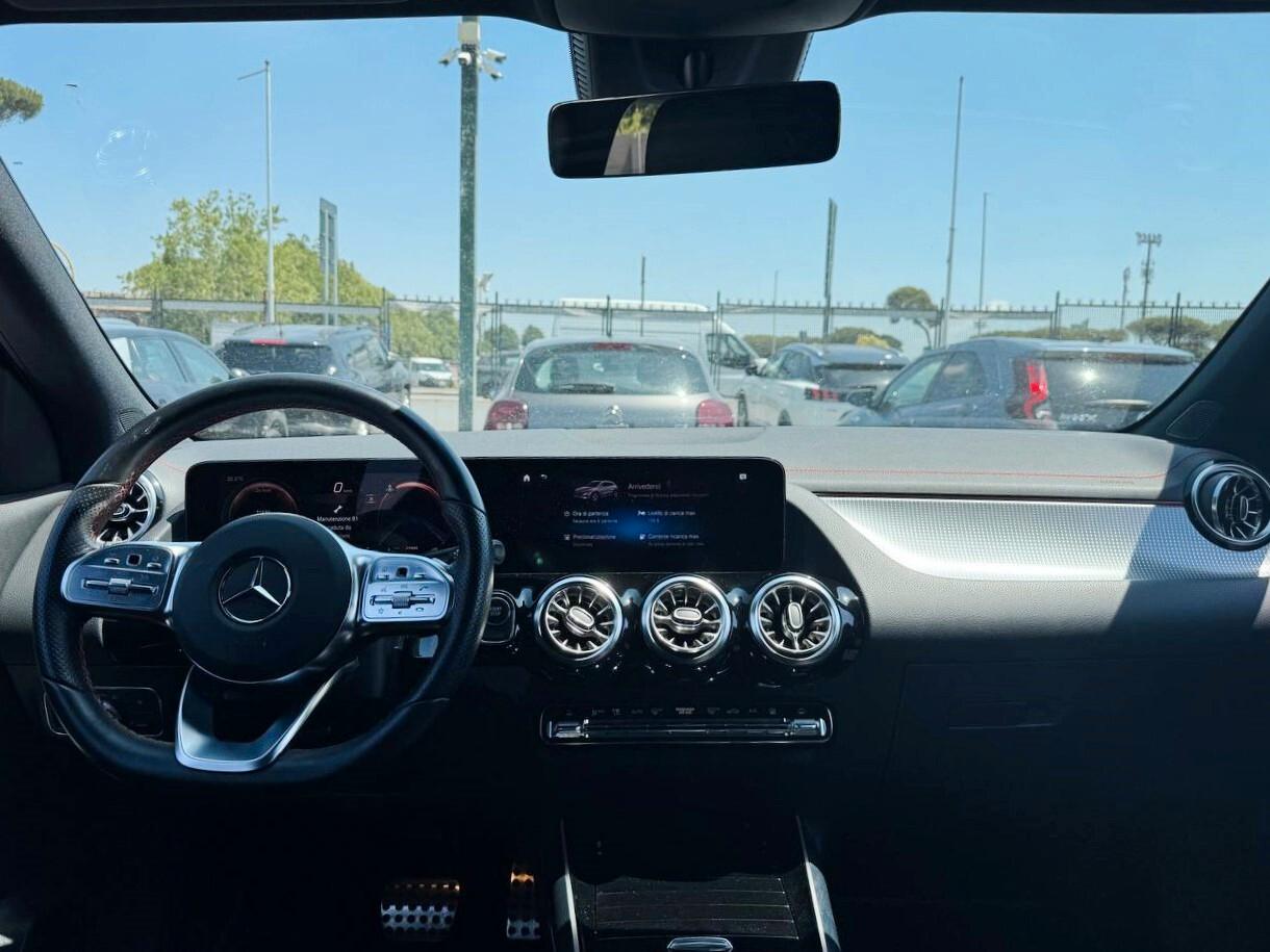 Mercedes-Benz EQA 300 AMG LINE 4MATIC