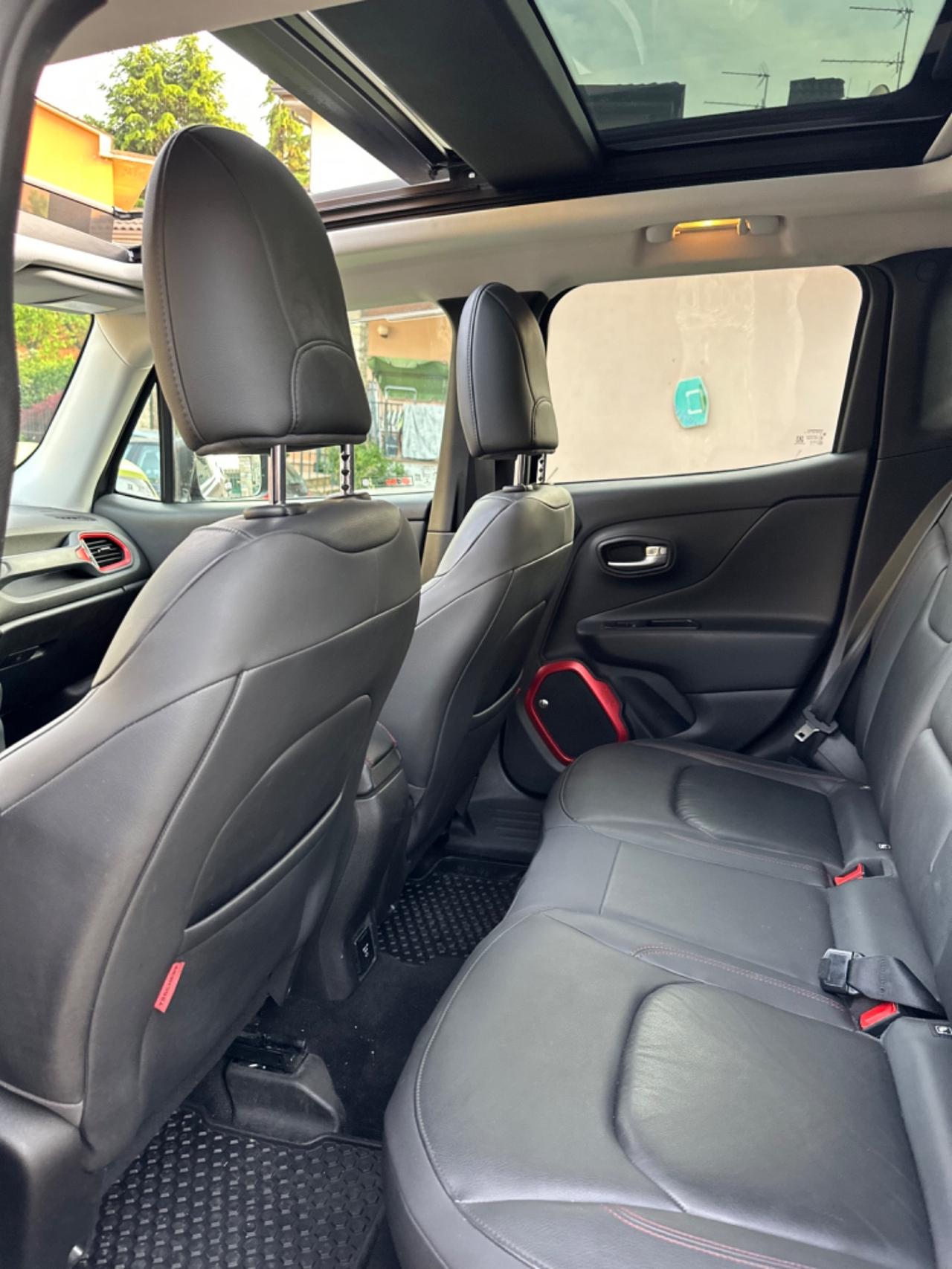 Jeep RENEGADE 2.0 170CV 4WD TRAILHAWK TETTO BEATS
