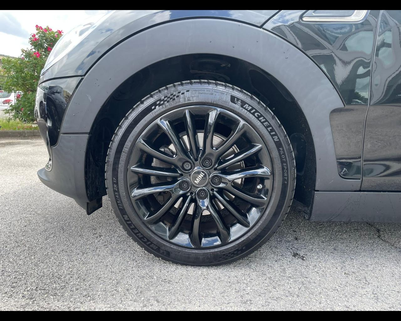 MINI Mini Clubman (F54) - Mini 2.0 Cooper D Hype Clubman