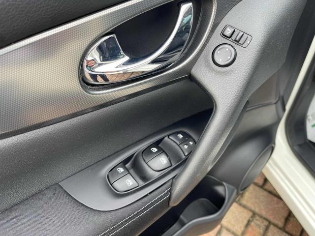 NISSAN Qashqai 1.2 DIG-T N-Connecta 115CV