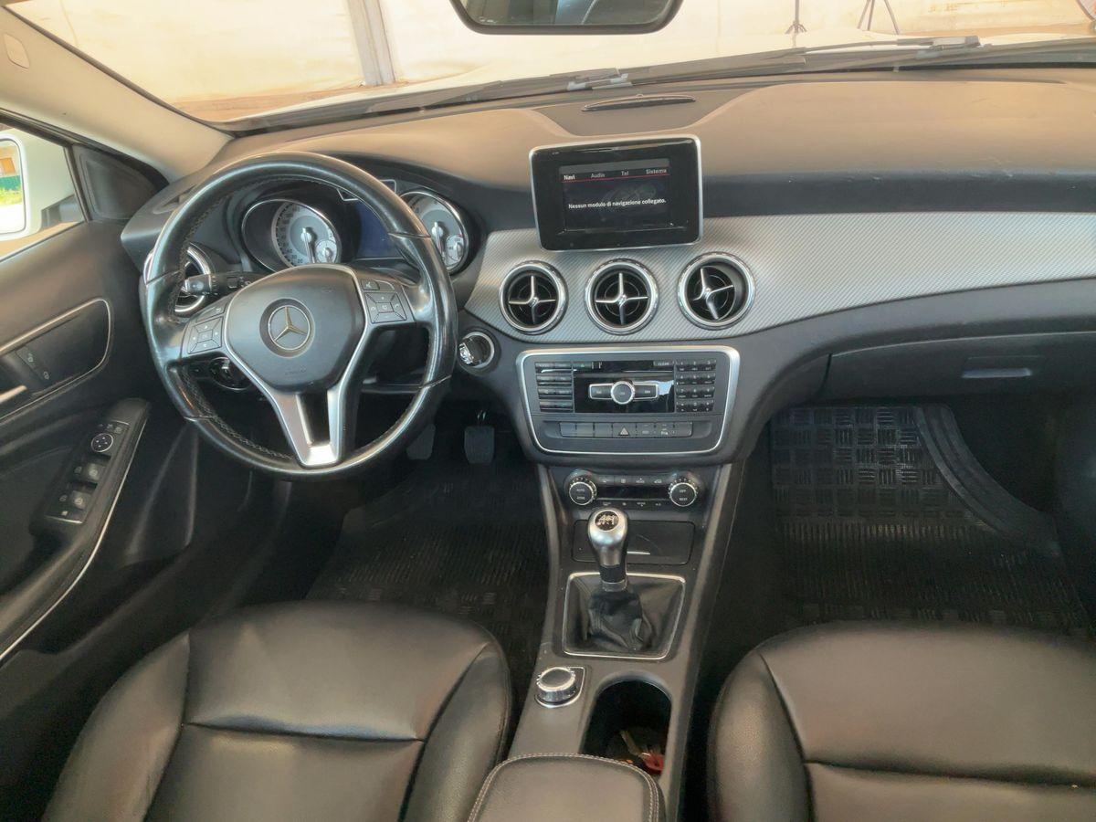 Mercedes-Benz GLA 200d Executive