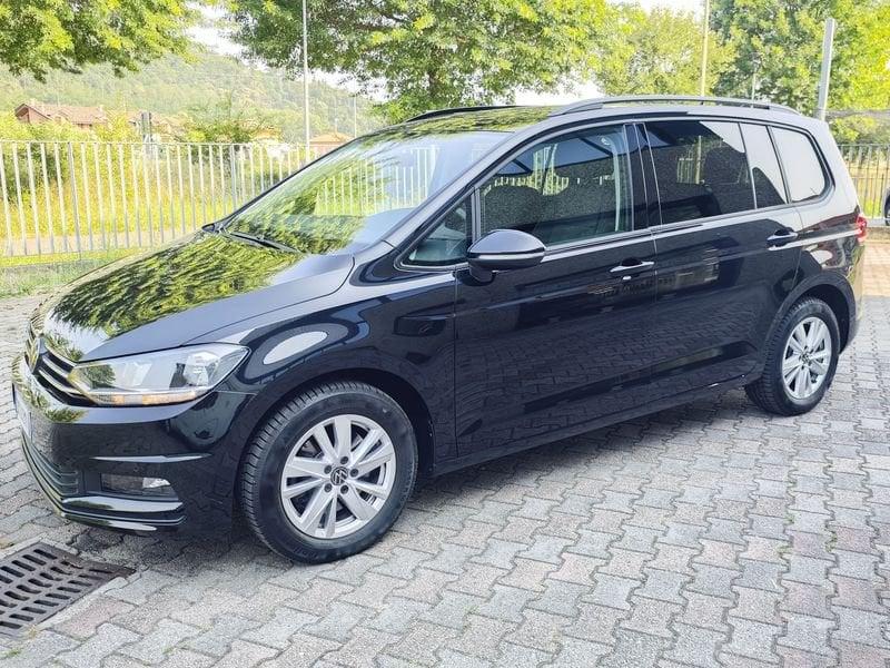 Volkswagen Touran 2.0 TDI 150 CV SCR DSG Business BlueMotion Technology