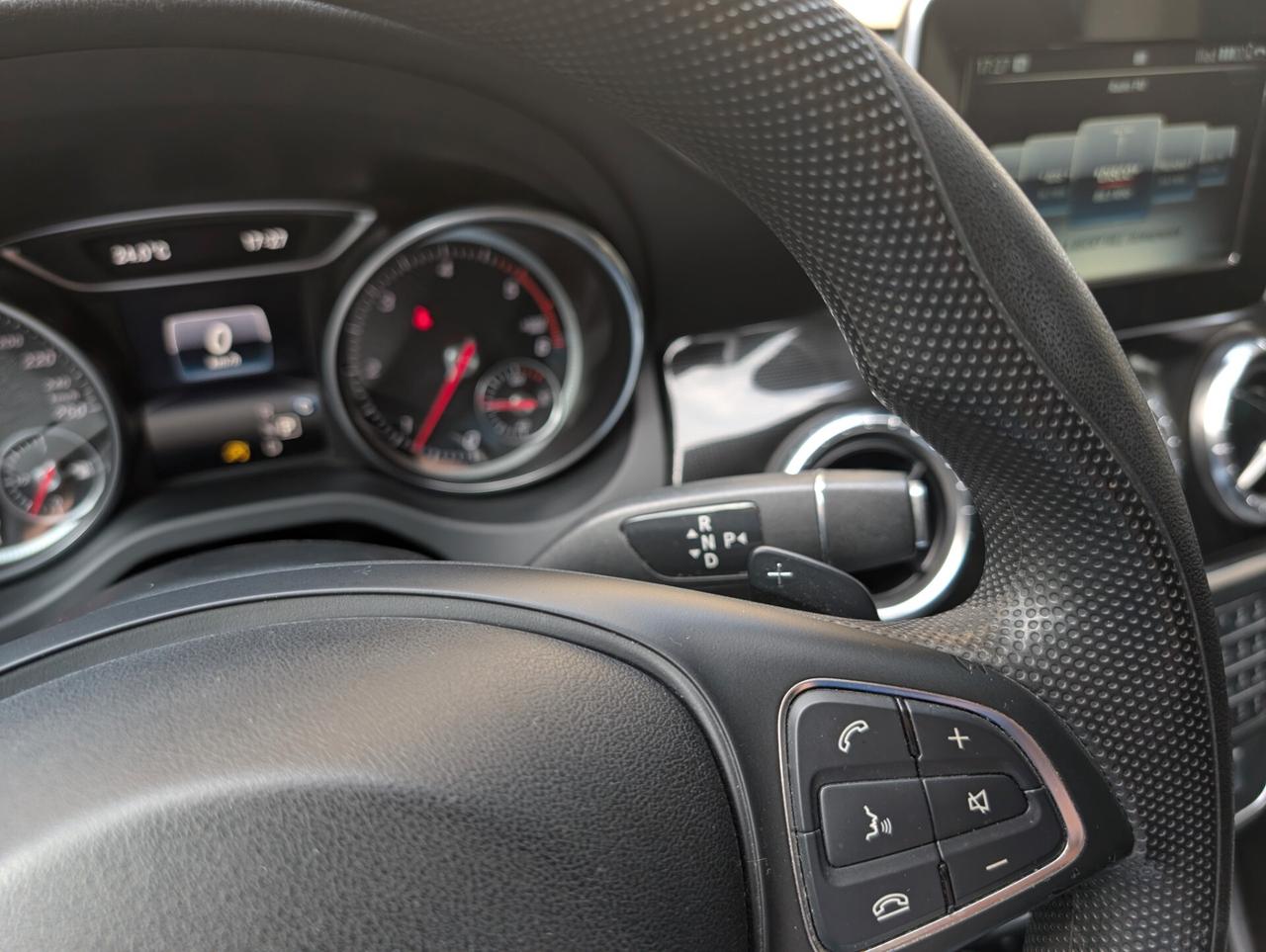 Mercedes-benz CLA 200 CLA 200 d S.W. Automatic Sport