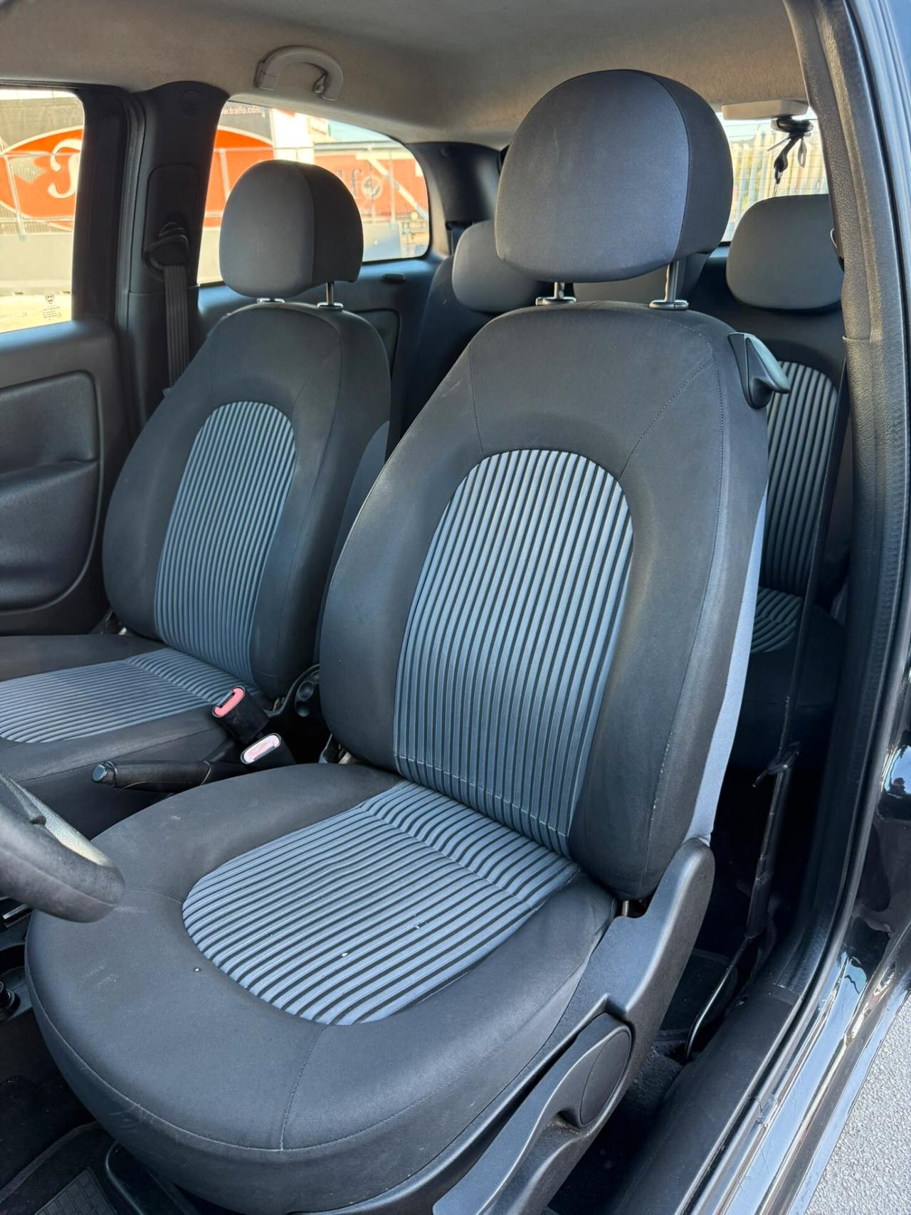 Lancia Ypsilon 1.2 Platino