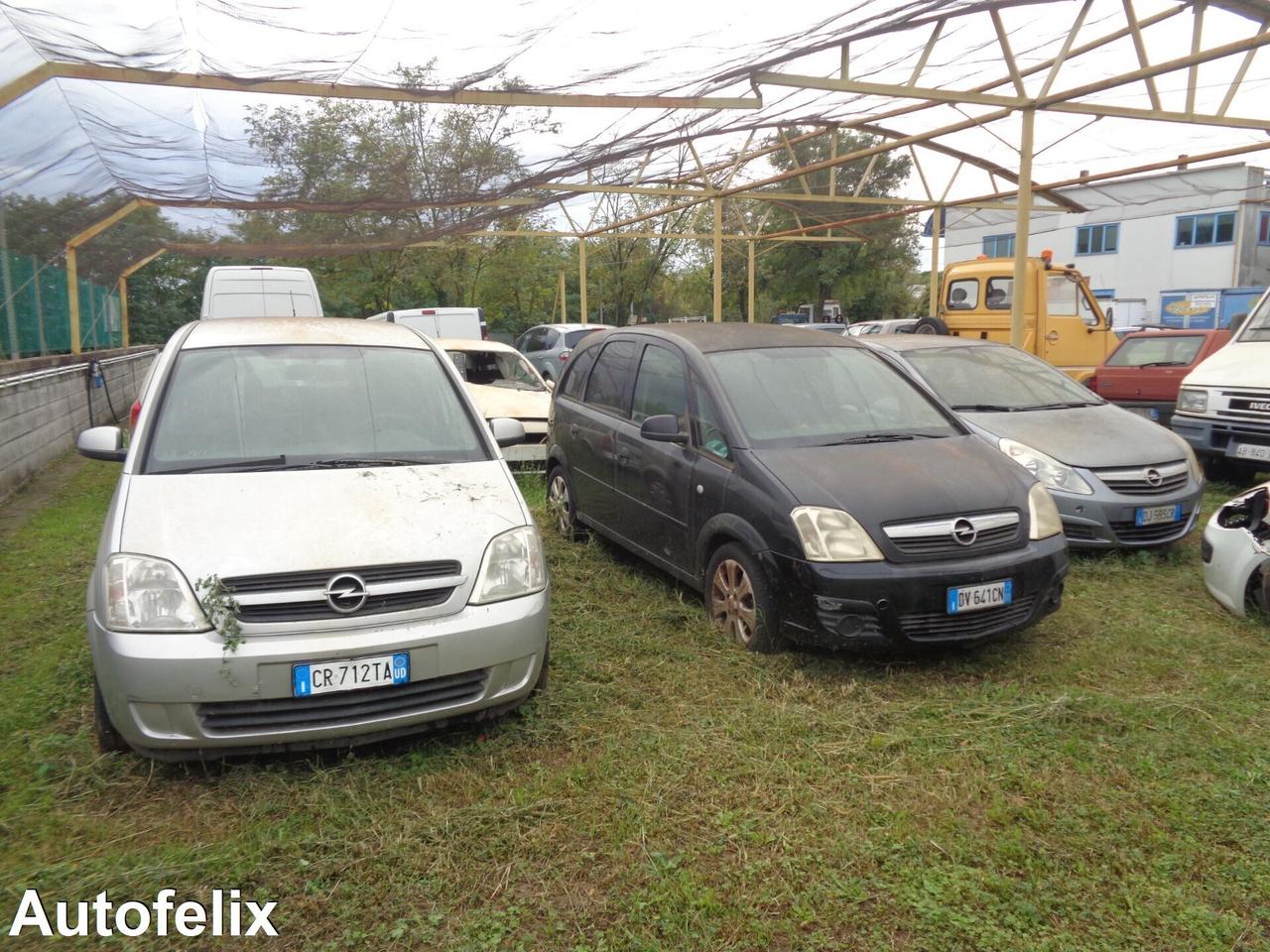 Opel Corsa 1.2i 16V cat 5 motore rotto