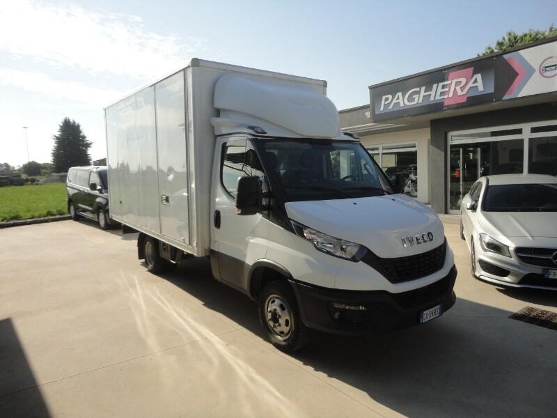 IVECO Daily (2014-->) Daily 35C18H BTor 3.0 HPT...