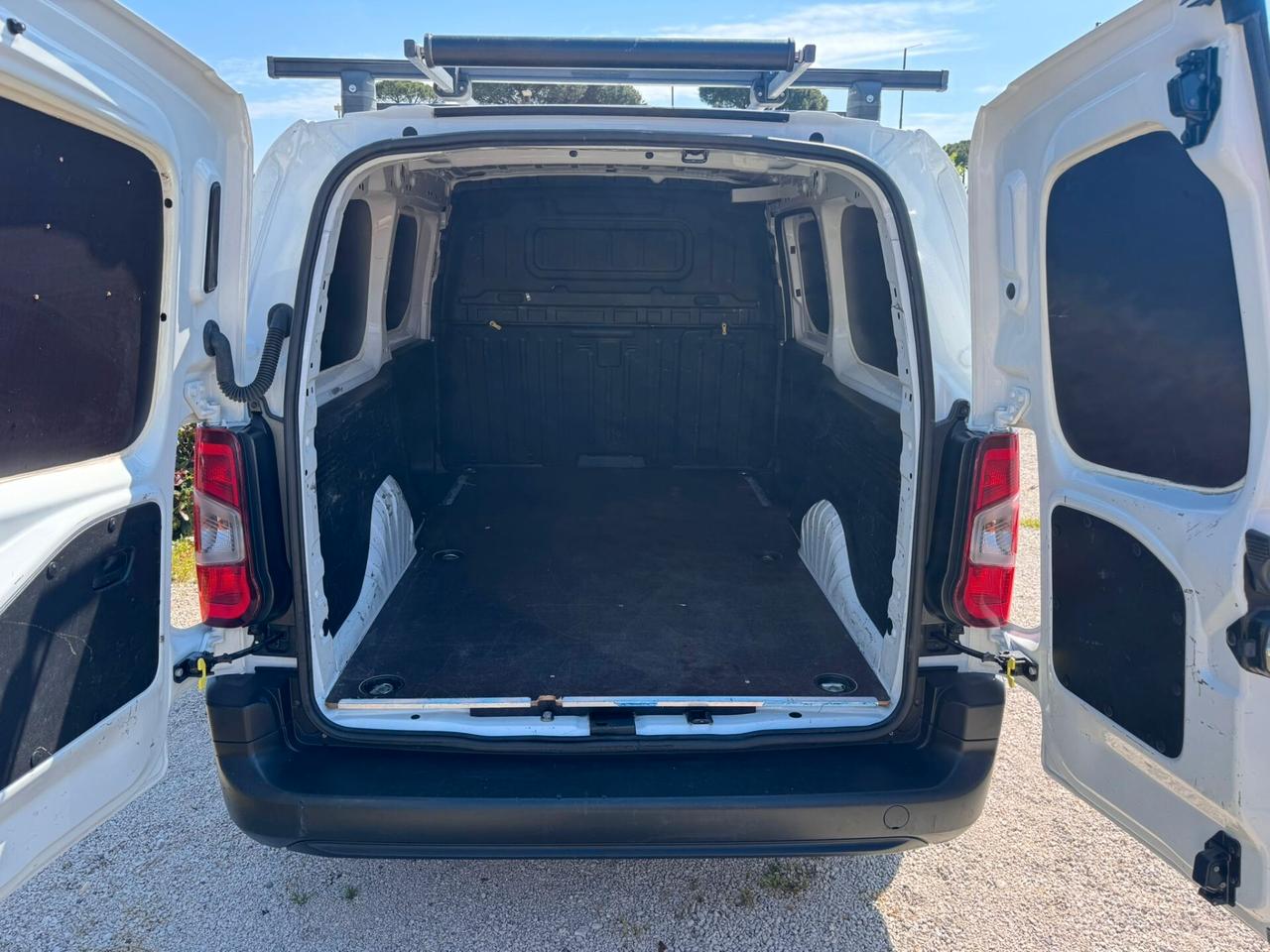 OPEL COMBO MAXI 1.5HDI 100CV 3posti E6D-I 2022