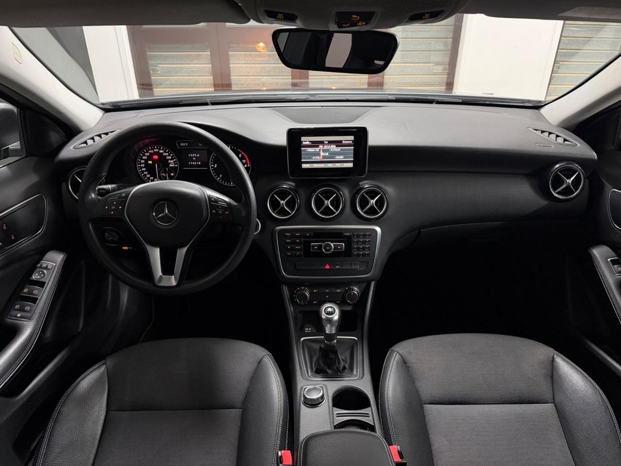 MERCEDES A 180CDI (110) Executive 2013