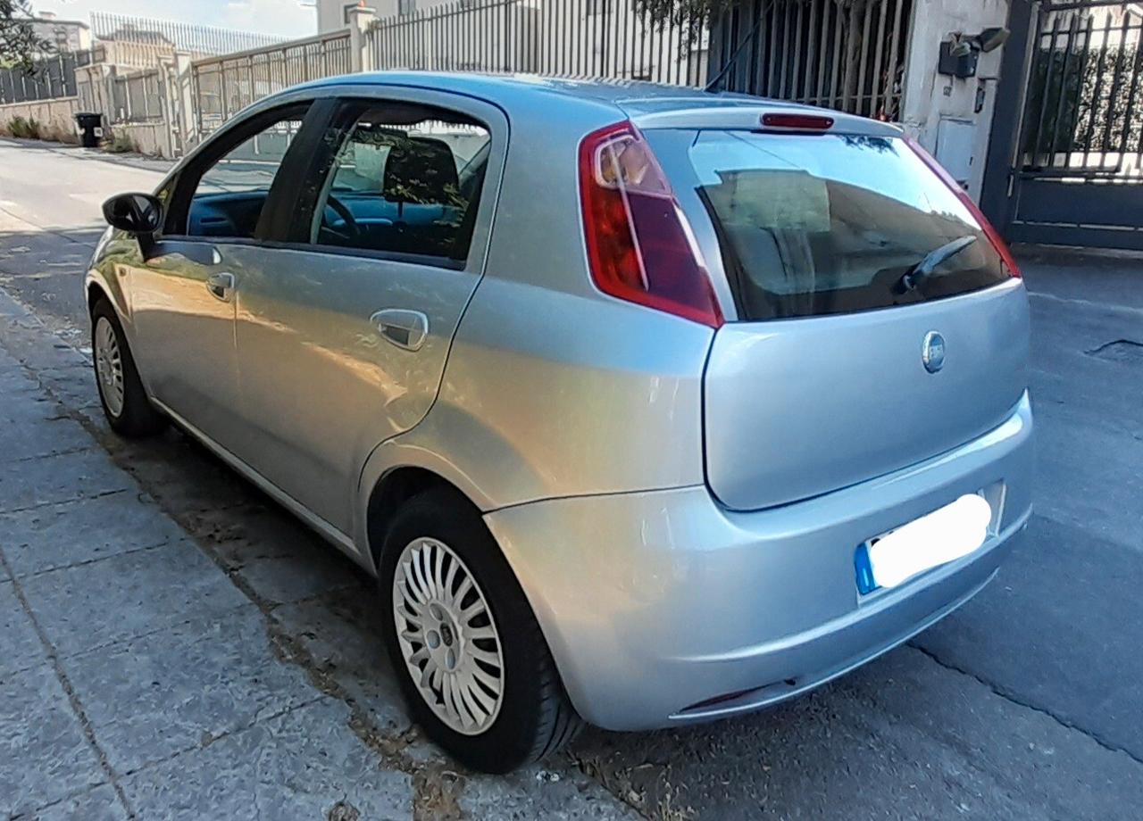 Fiat Grande Punto 1.3 MJT 75 CV 5 porte Active