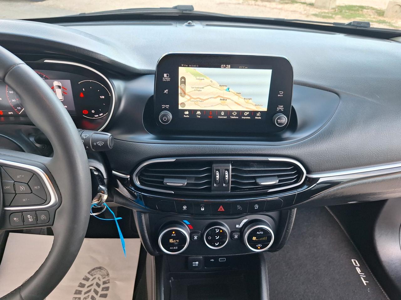 Fiat Tipo 1.6 MJT 130 CV SW LOUNGE NAVI LED