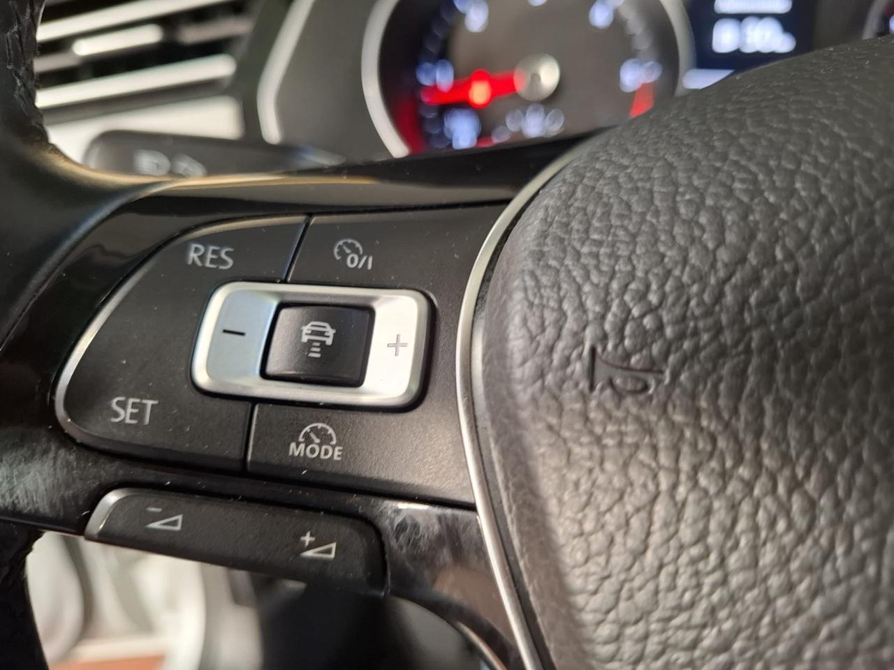 Volkswagen Passat Variant 2.0 TDI DSG Executive BlueMotion Tech.