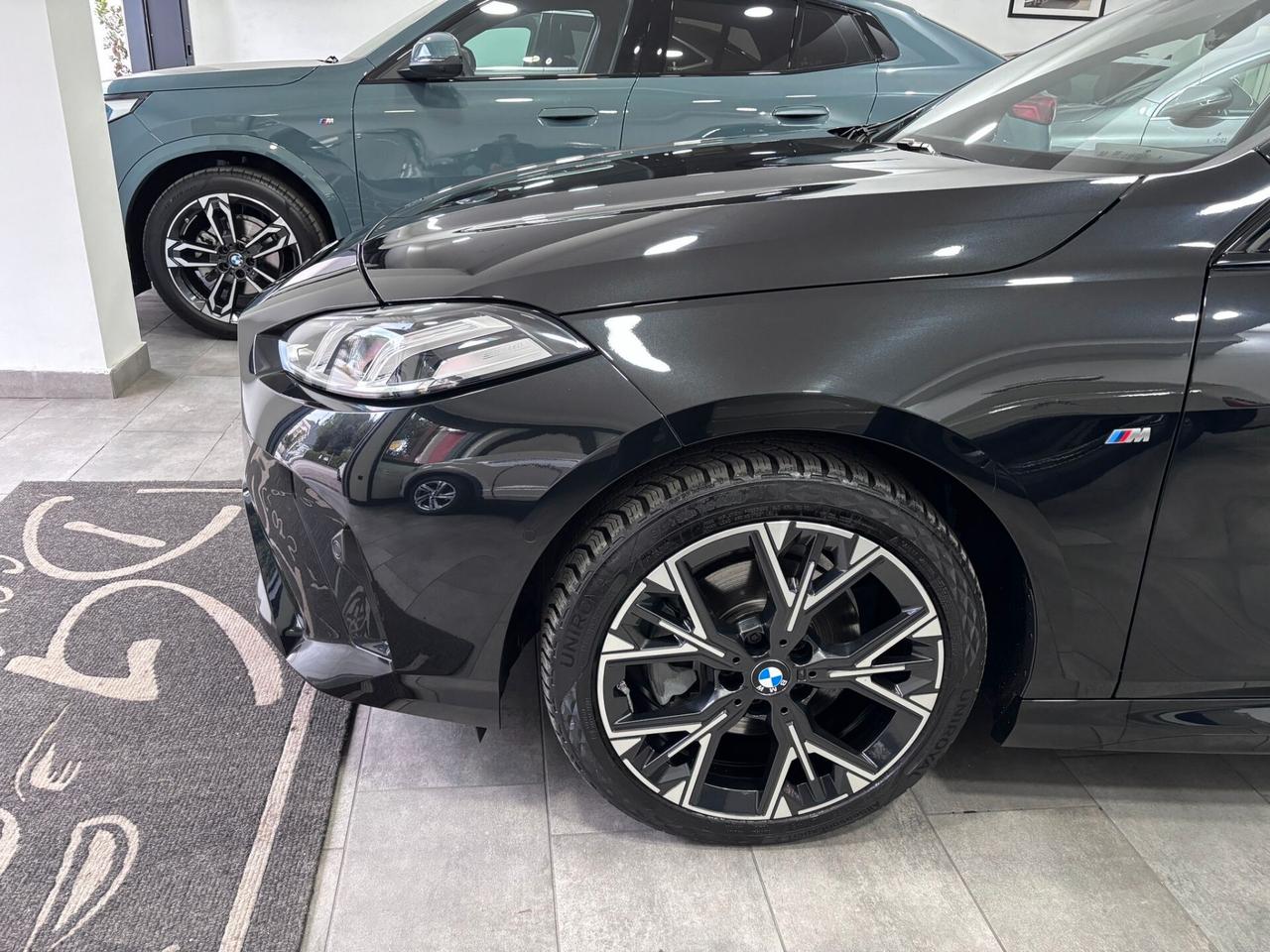 BMW 118D M-SPORT TETTO-NAVI-LED