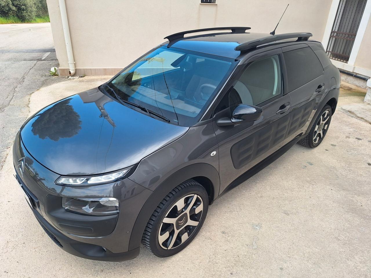 Citroen C4 Cactus 1.6 HDi 100 Shine NAVI 2017