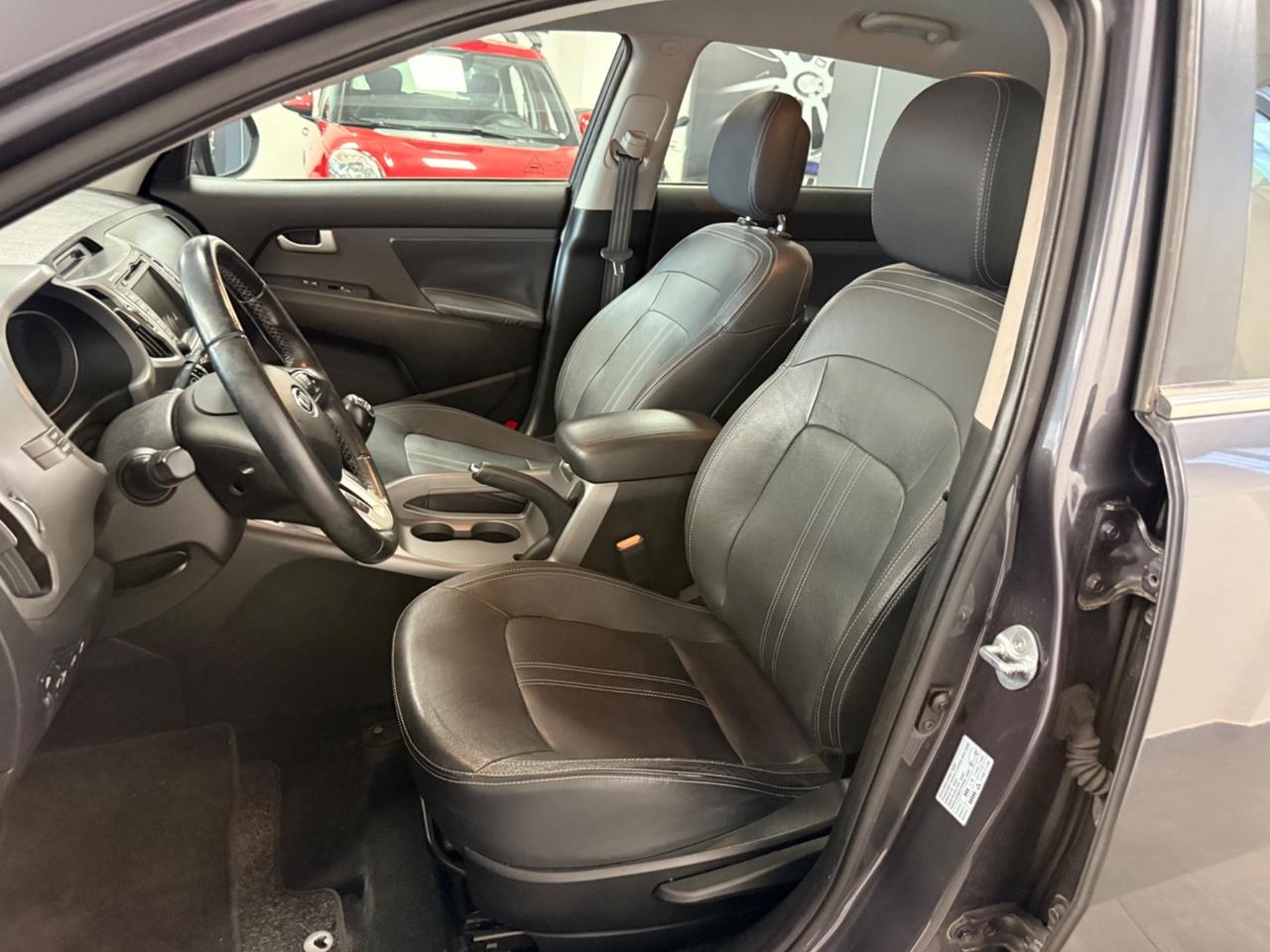 Kia Sportage 1.7 CRDI VGT 2WD high tech