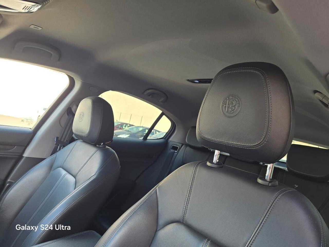 Alfa Romeo Stelvio 2.2 Turbodiesel 160 CV AT8 RWD Sport-Tech