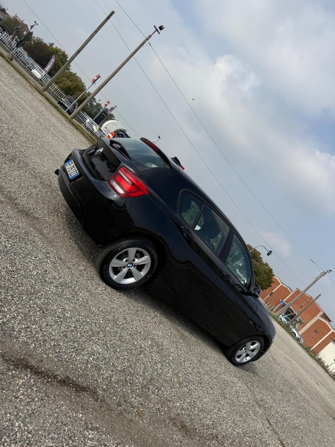 Bmw 116 116d 5p. Sport