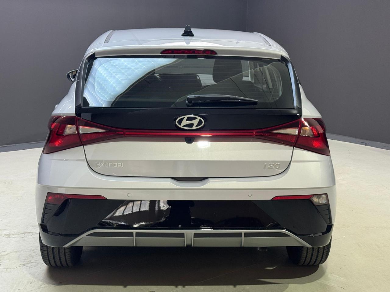 Hyundai i20 1.0 90cv MY 2026