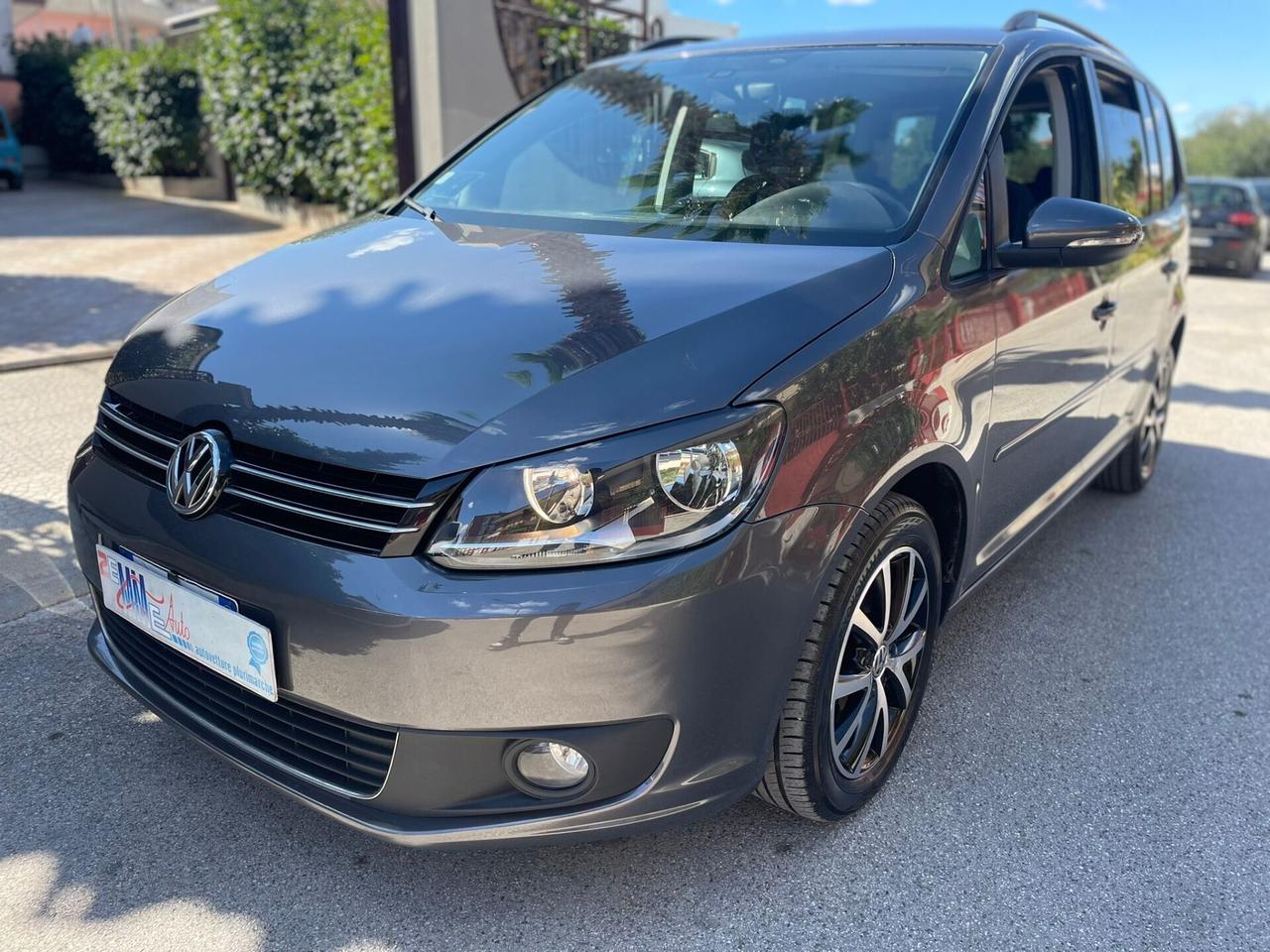 Volkswagen Touran 1.6 TDI Trendline 7 POSTI