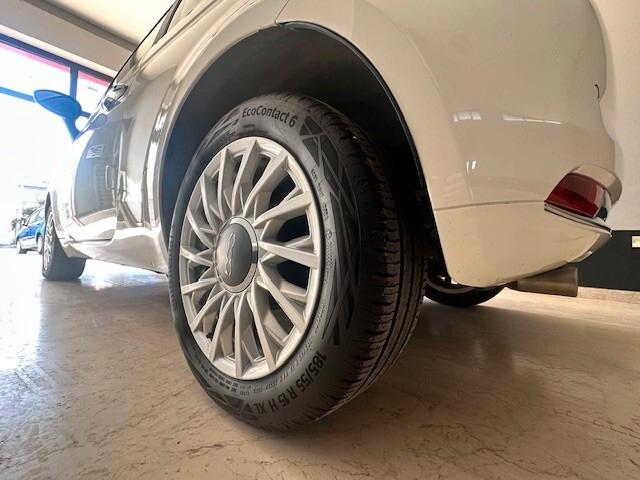 Fiat 500 DOLCEVITA hybrid 2024