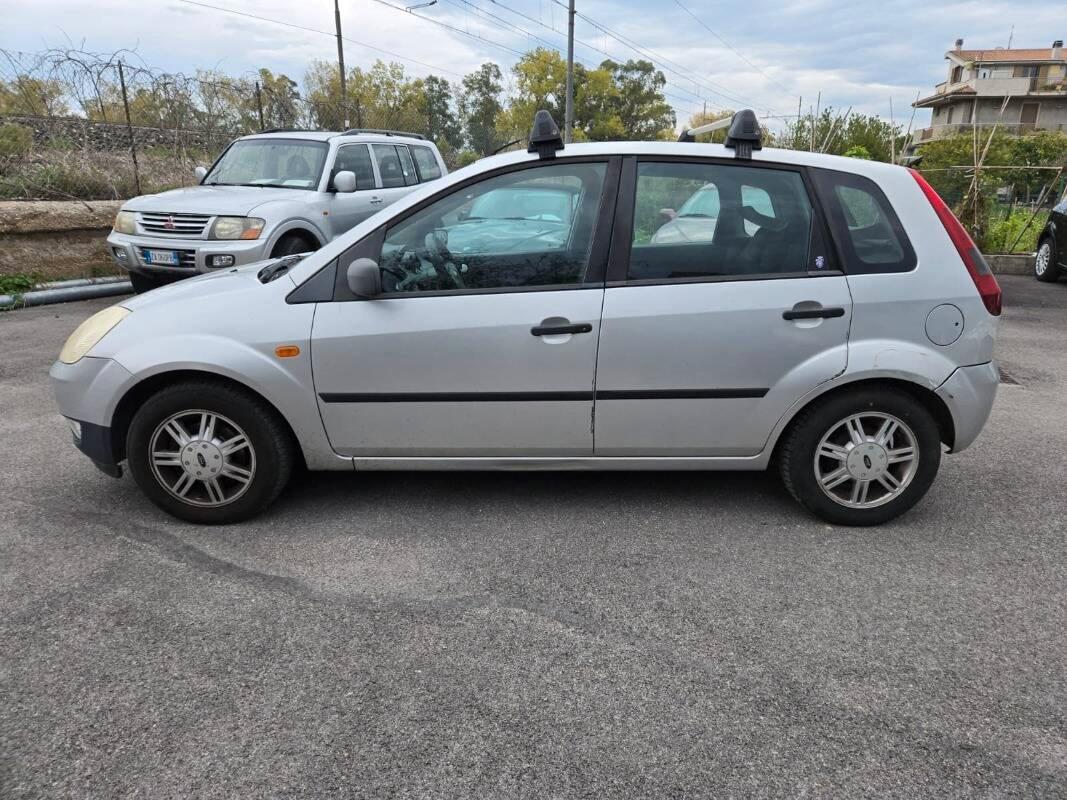 Ford Fiesta 1.4 tdci Ghia 5p