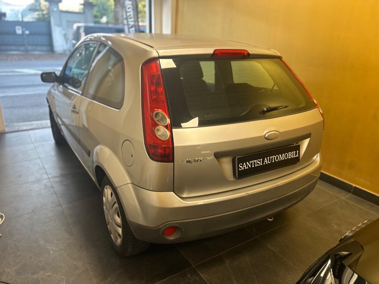Ford Fiesta 1.2 16V 3p. Ghia