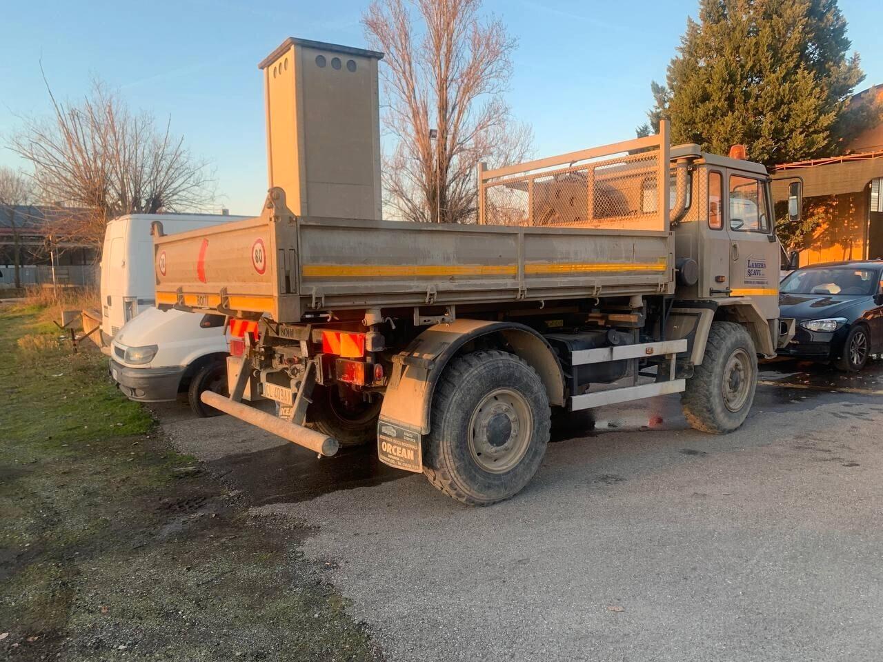 Iveco Lancia ACL 975 6611 M 4x4 Ribaltabile Spazzaneve