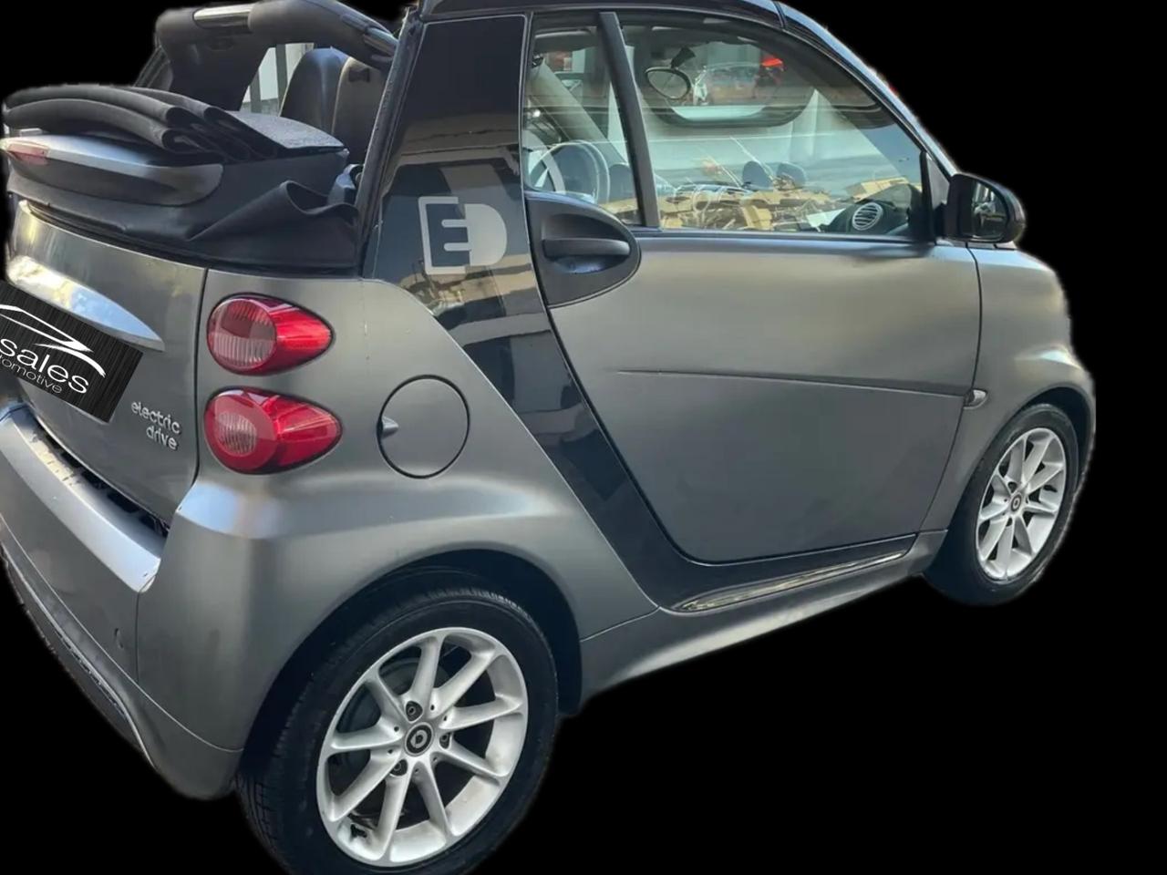 SMART FOR TWO CABRIO ELETTRICA PERFETTA OK NEOPATENTATI