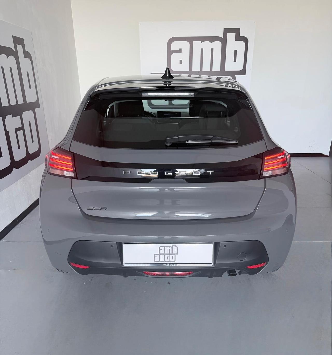 Peugeot 208 5 porte Allure