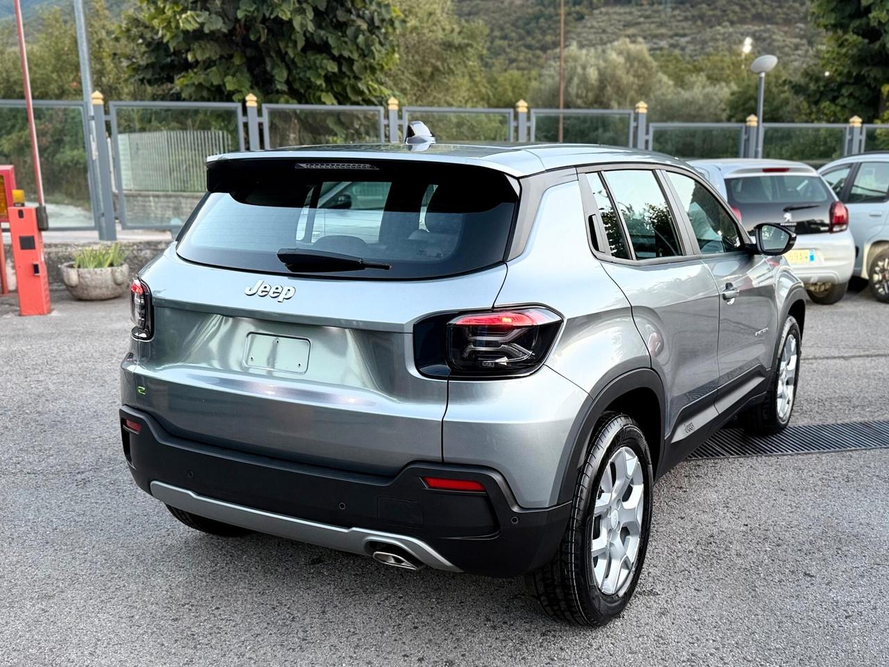 Jeep Avenger 1.2 Hybrid 110 CV Altitude