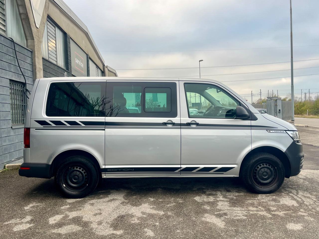 Volkswagen T6 Caravelle 2.0 TDI FWD 9 Posti