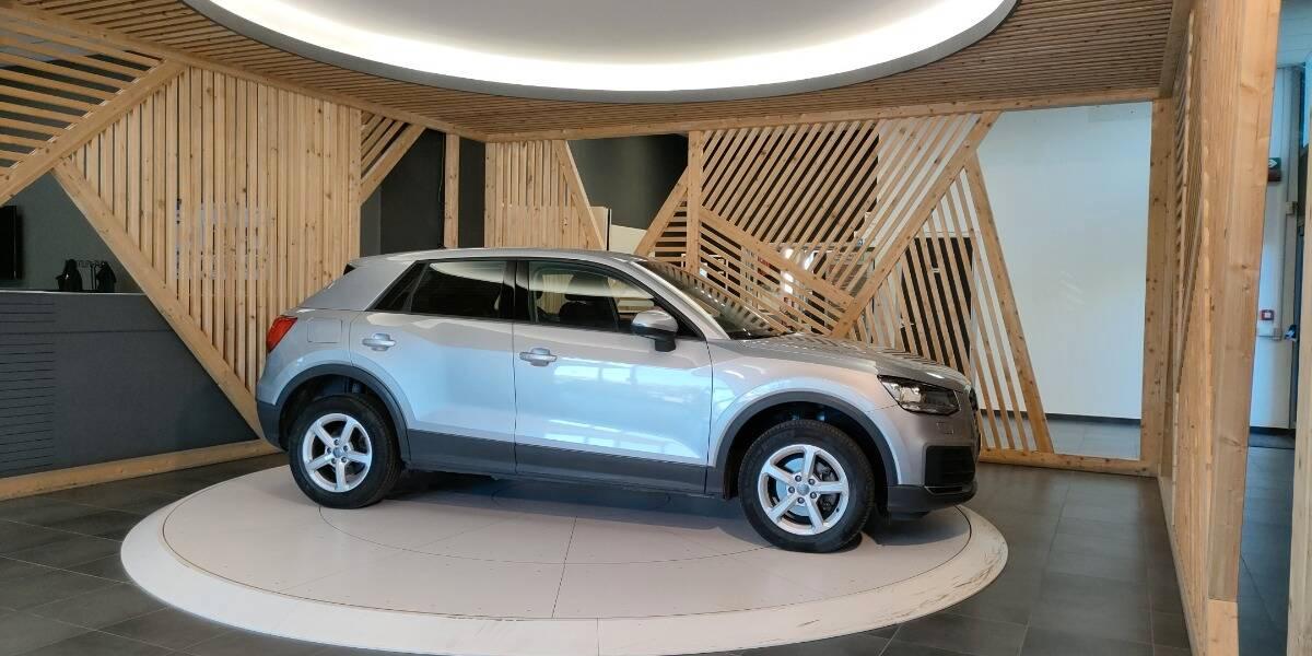 Audi Q2 30 1.6 tdi Business s-tronic my19