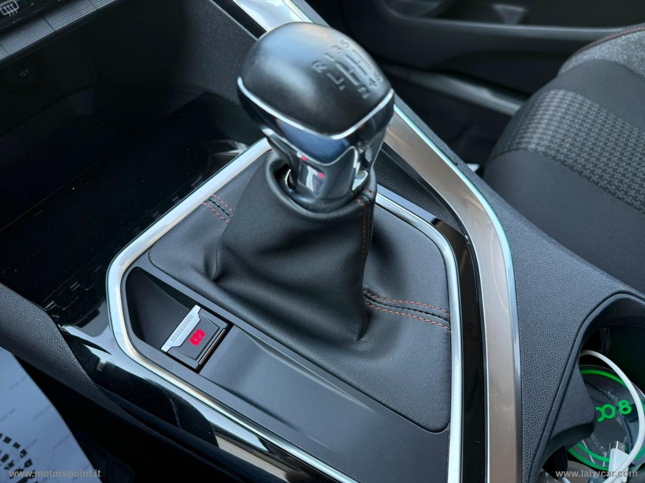 PEUGEOT 3008 BlueHDi 130 S&S GT Line