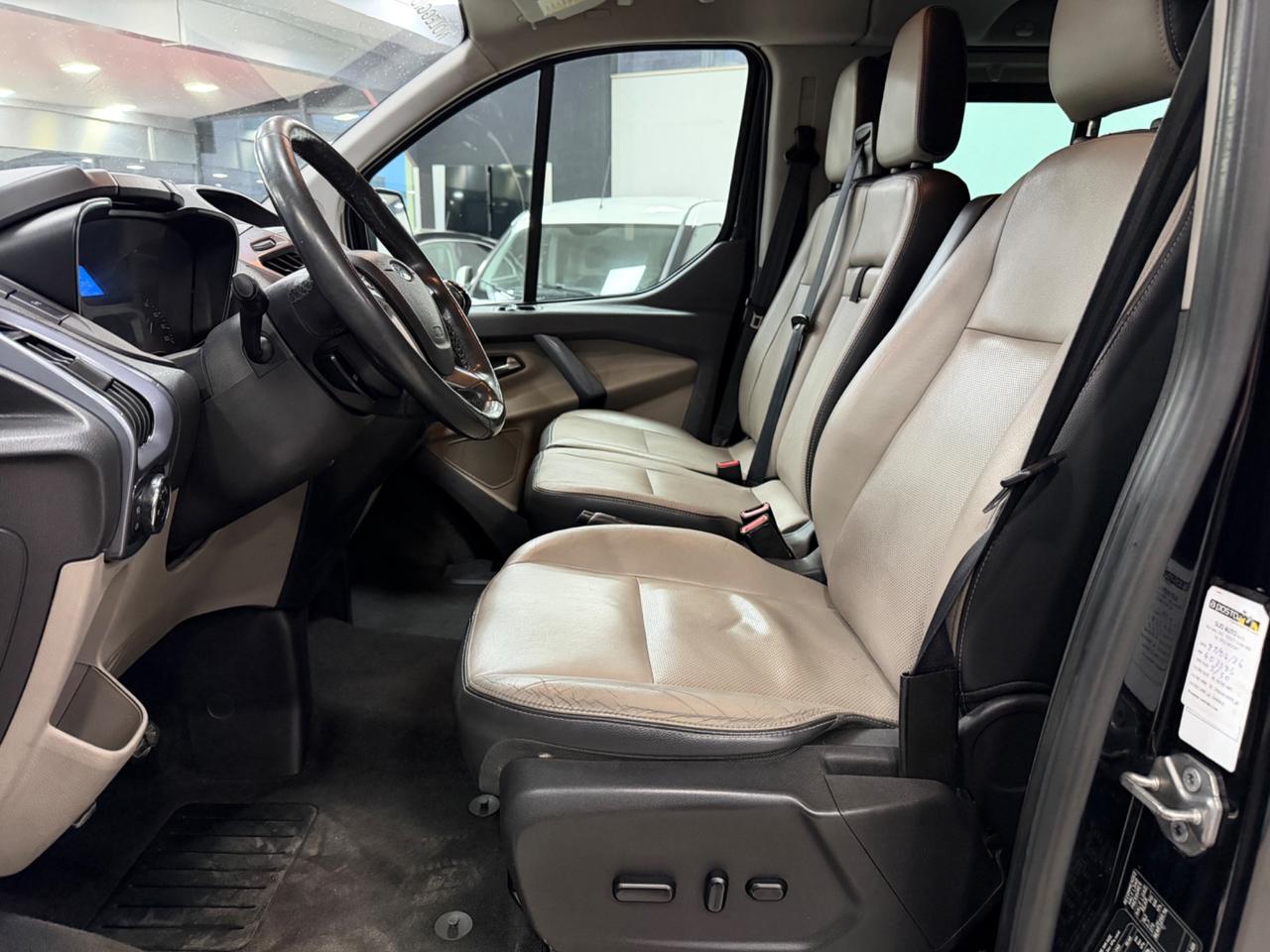 Ford Tourneo Custom 300 2.2 TDCi 155CV PL Trend