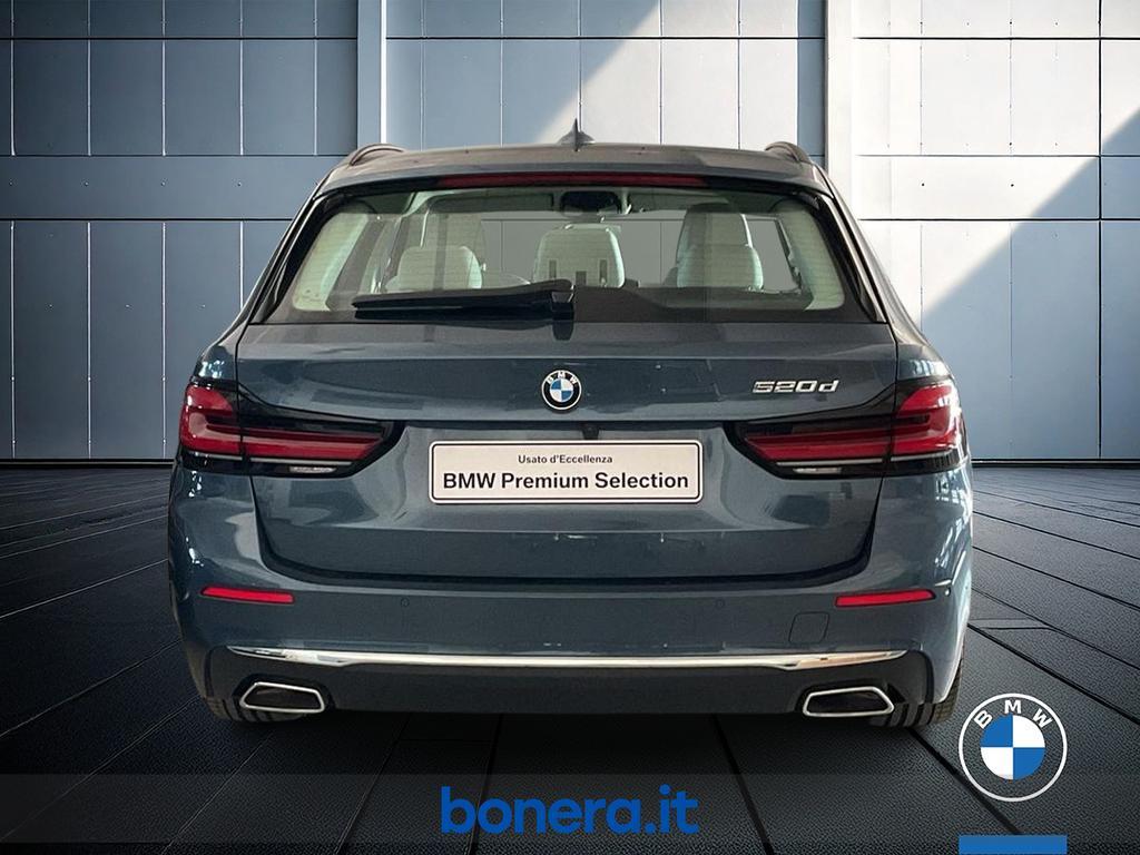 BMW Serie 5 Touring 520 d Mild Hybrid 48V Luxury Steptronic