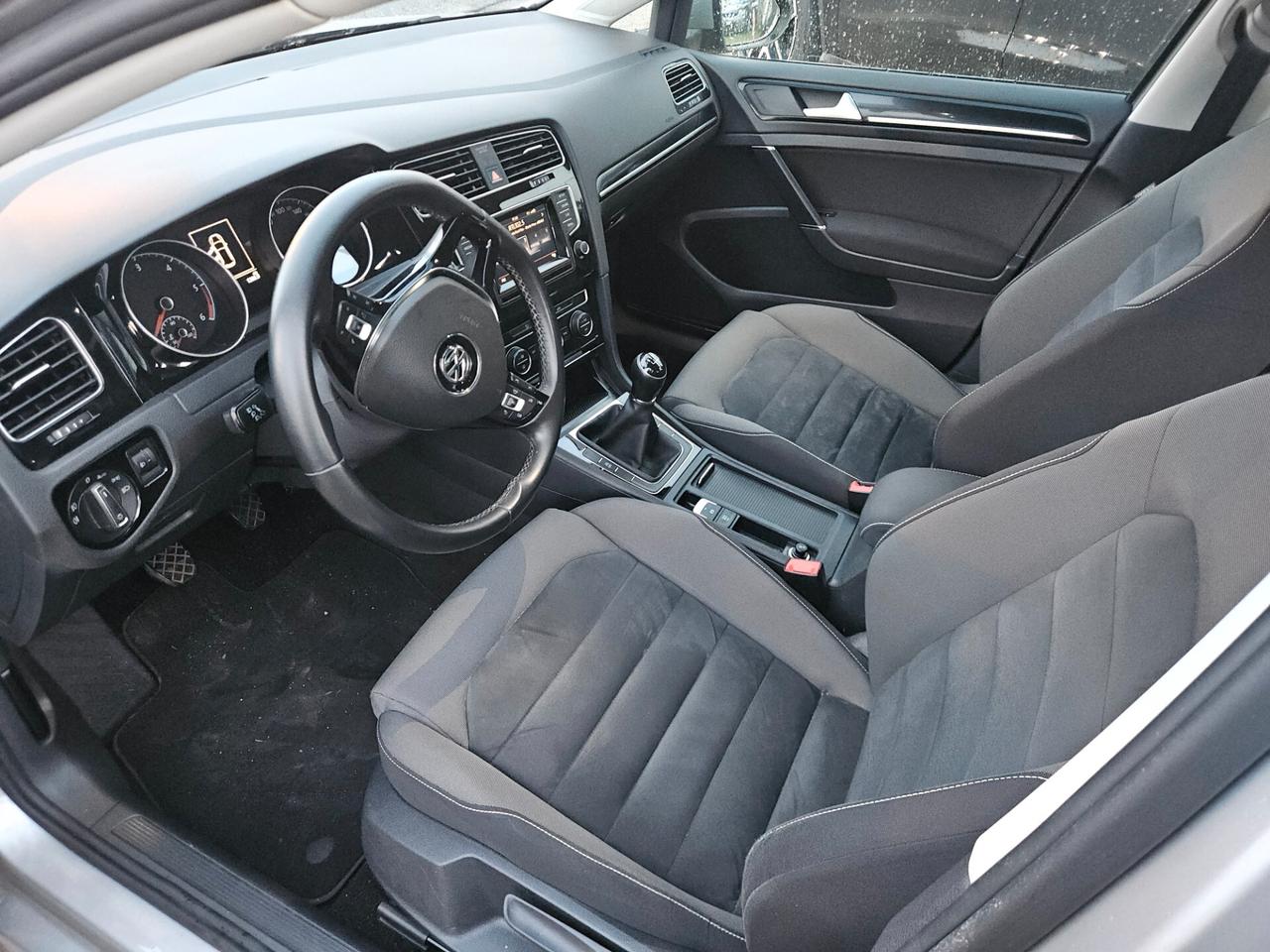 Volkswagen Golf 1.6 TDI 5p. Highline BlueMotion Technology