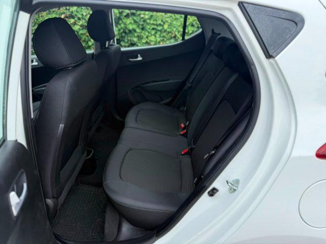 HYUNDAI i10 1.0 MPI Login NEOPATENTATI - BT - 15