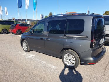Volkswagen Caddy 1.5 phev 150cv space dsg